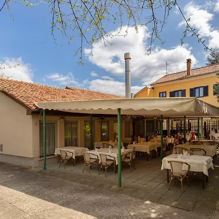 Guest house Restaurant Bric 3*