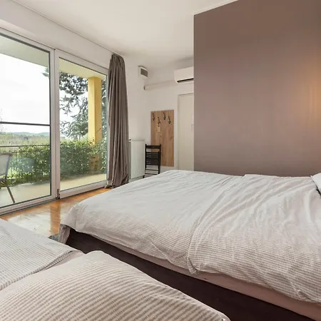 Restaurant Bric 3* Dekani